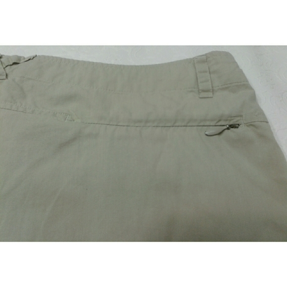 Adidas XL Lightweight khaki shorts - Picture 5 of 13